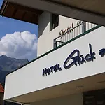 Hotel & Suites Glueck Auf Hotel