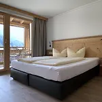 Hotel & Suites Glueck Auf
