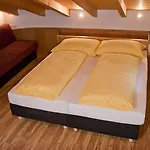 Hotel & Suites Glueck Auf Hotel