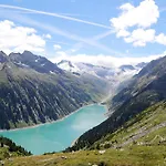 Hotel & Suites Glueck Auf 3*
