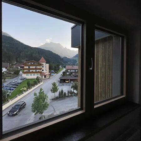 & Glueck Auf 酒店 迈尔霍芬