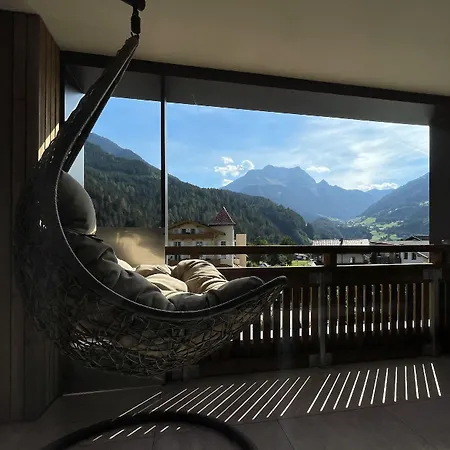 & Glueck Auf Szálloda