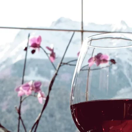 Szálloda & Glueck Auf