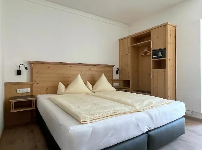 Hotel & Glueck Auf 3*