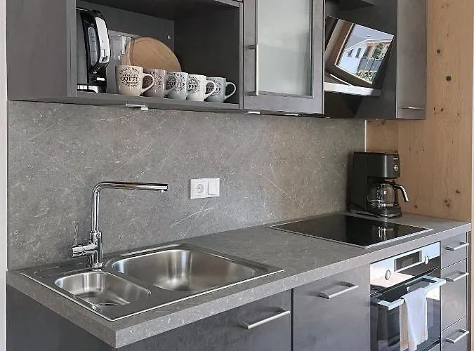 & Glueck Auf Mayrhofen