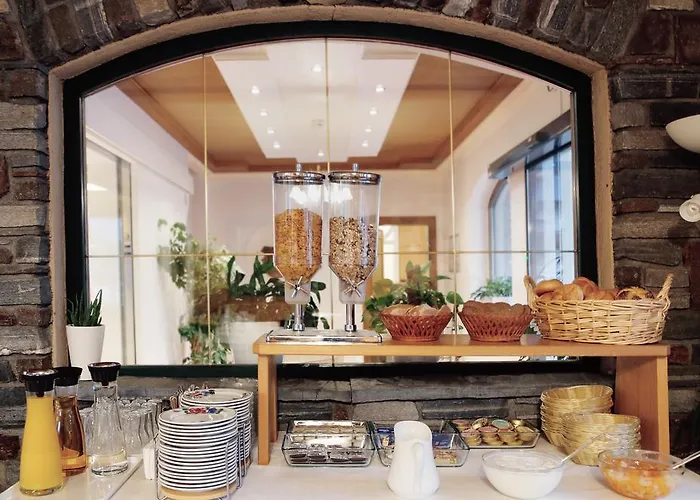 & Glueck Auf Mayrhofen