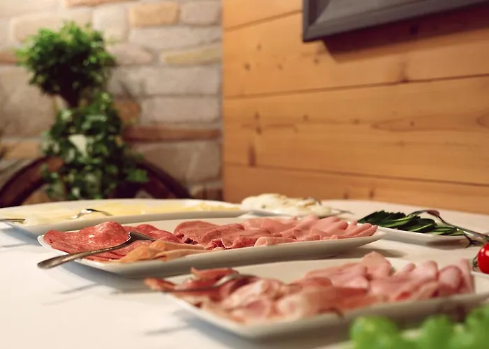 & Glueck Auf Mayrhofen