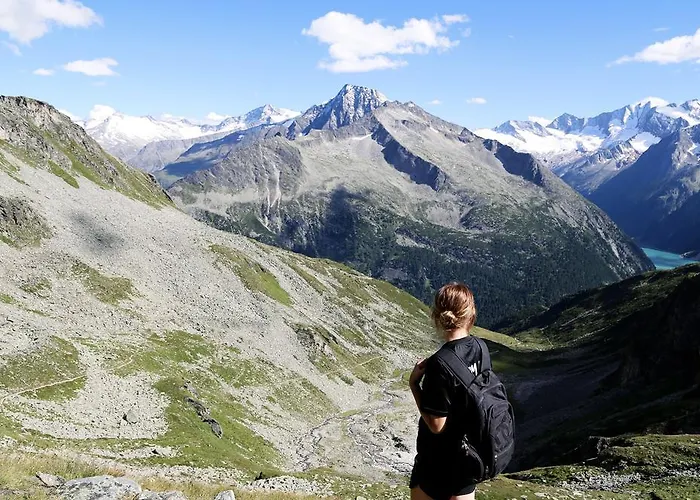 Szálloda & Glueck Auf