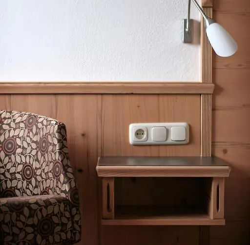 & Glueck Auf Szálloda